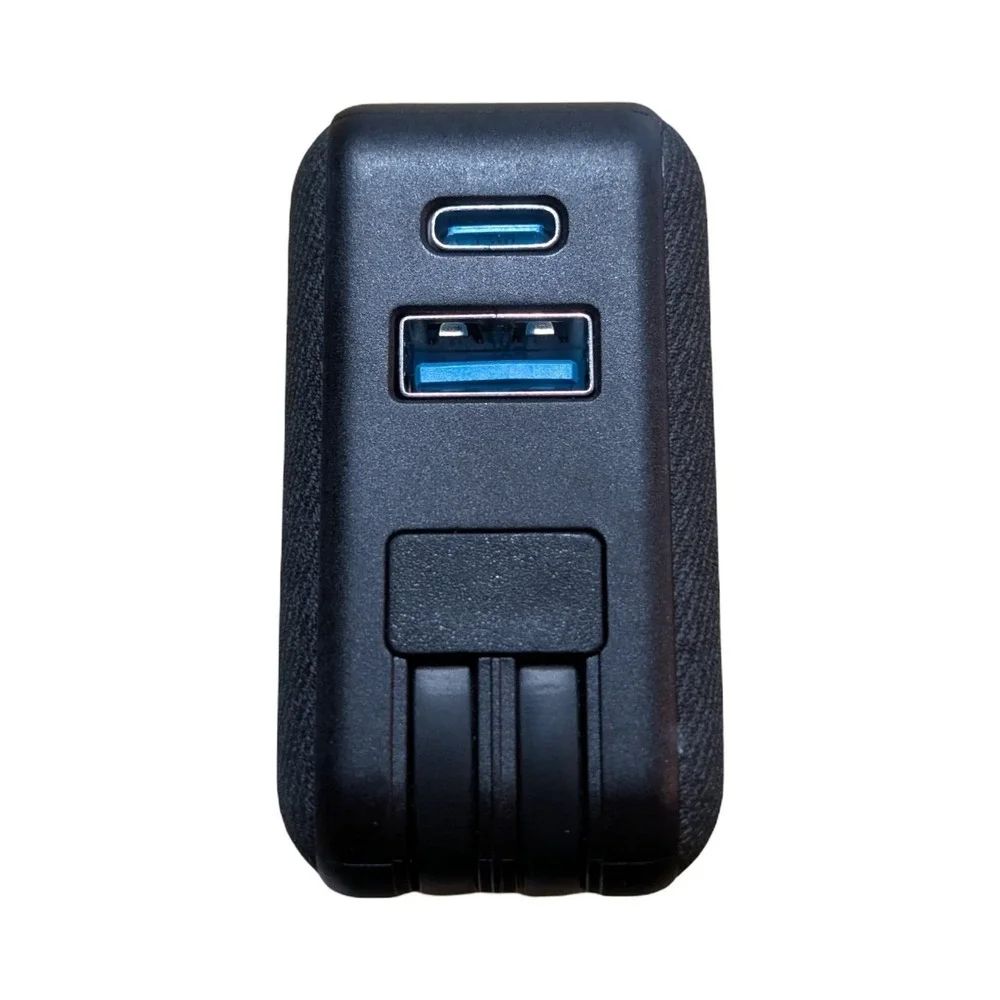 R3-O myCharge - 10,000 mAh Portable‎ Charger for USB-C and Apple Devices - Black